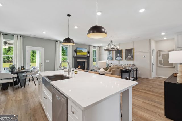 141 Dohrn Drive, Loganville, GA 30052