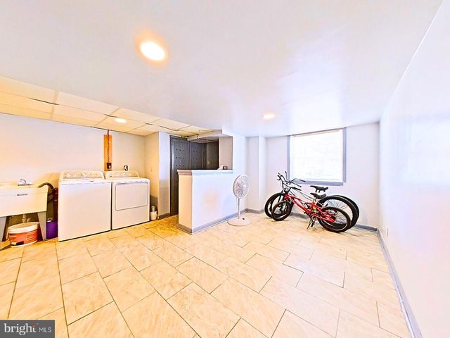 345 COPLEY RD, Upper Darby, PA 19082