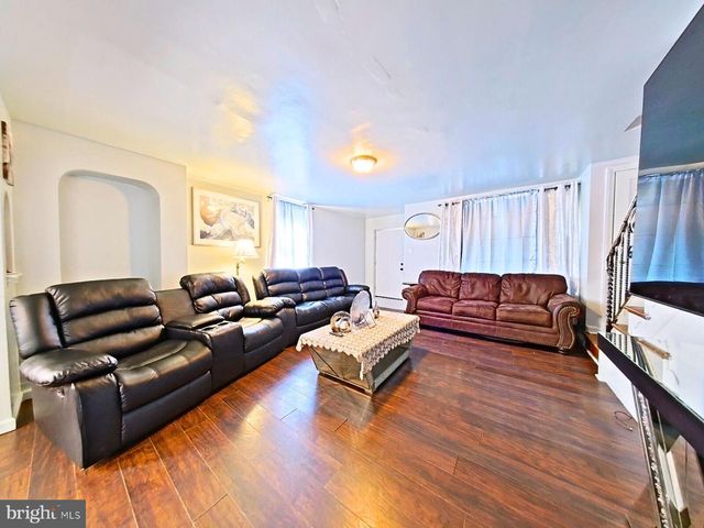 345 COPLEY RD, Upper Darby, PA 19082