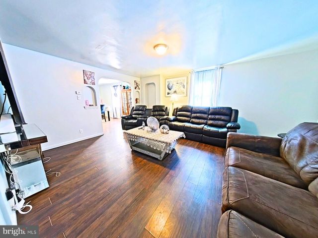345 COPLEY RD, Upper Darby, PA 19082