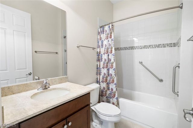 11683 Meadowrun CIR, Fort Myers, FL 33913