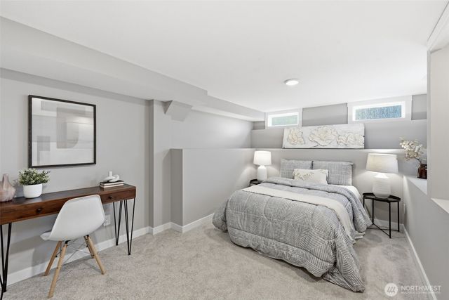 9402 36th Avenue SW, Seattle, WA 98126