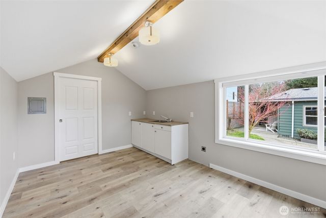 9402 36th Avenue SW, Seattle, WA 98126