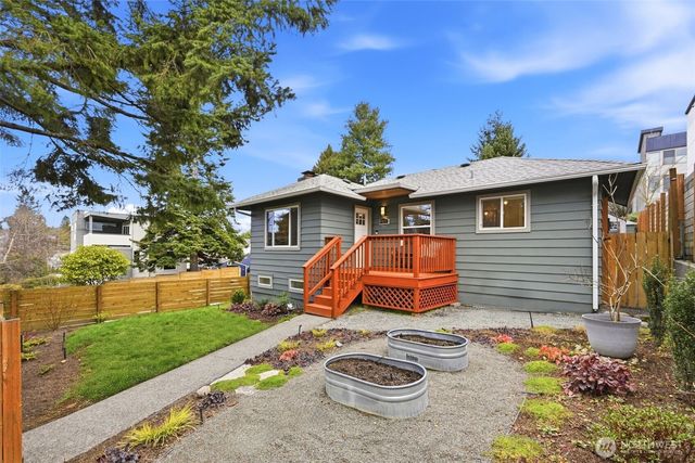 9402 36th Avenue SW, Seattle, WA 98126