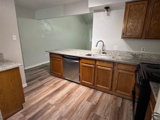 2406 Hallmark Street, Grand Prairie, TX 75052