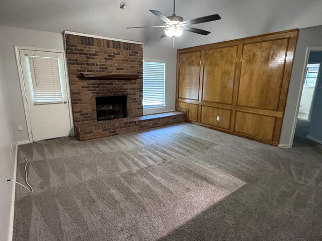 2406 Hallmark Street, Grand Prairie, TX 75052