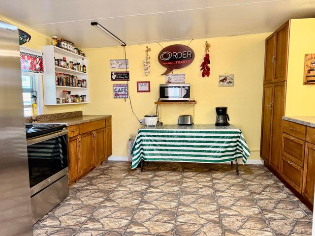 2081 SE 24th Boulevard, Okeechobee, FL 34974