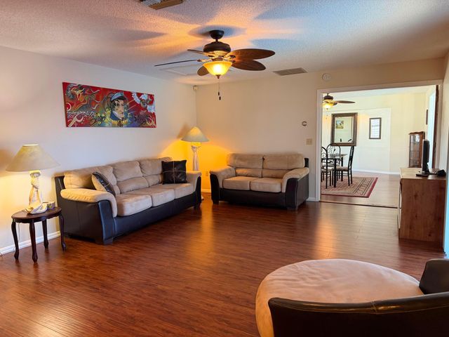 2081 SE 24th Boulevard, Okeechobee, FL 34974