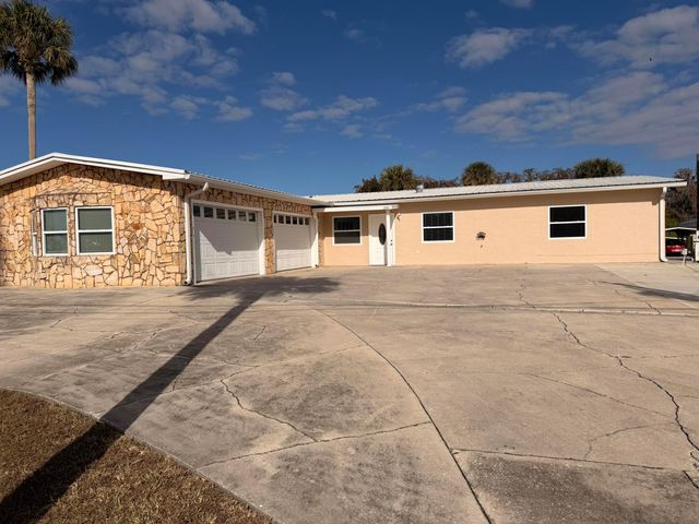 2081 SE 24th Boulevard, Okeechobee, FL 34974