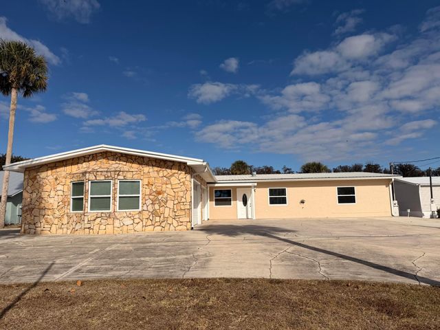 2081 SE 24th Boulevard, Okeechobee, FL 34974