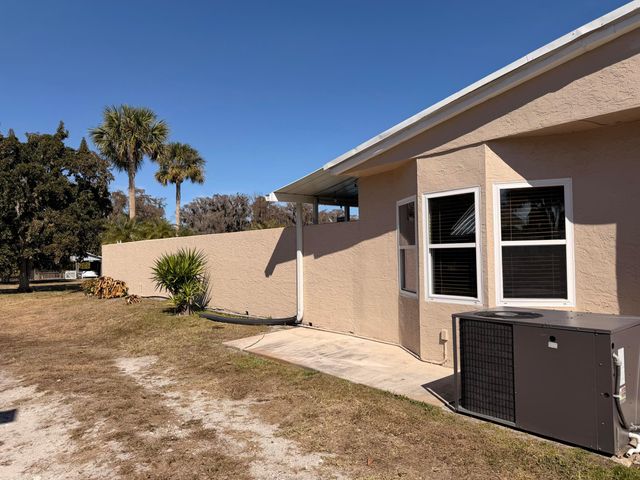 2081 SE 24th Boulevard, Okeechobee, FL 34974