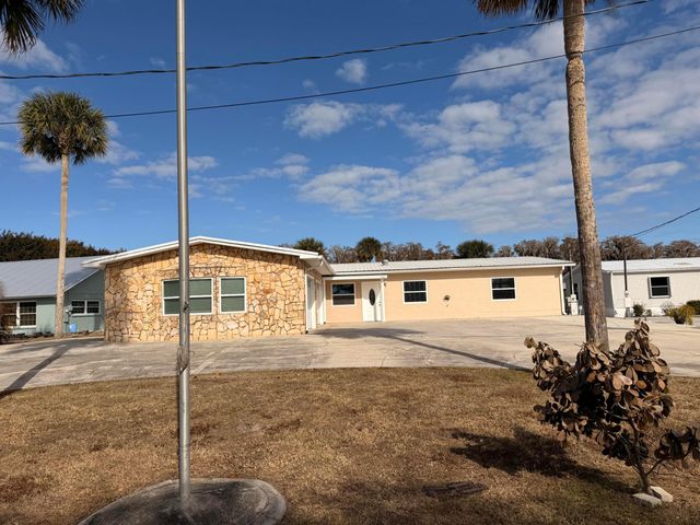 2081 SE 24th Boulevard, Okeechobee, FL 34974