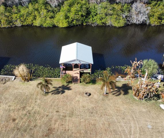 2081 SE 24th Boulevard, Okeechobee, FL 34974