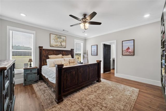 302 Savannah Drive, Mansfield, GA 30055