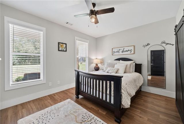 302 Savannah Drive, Mansfield, GA 30055