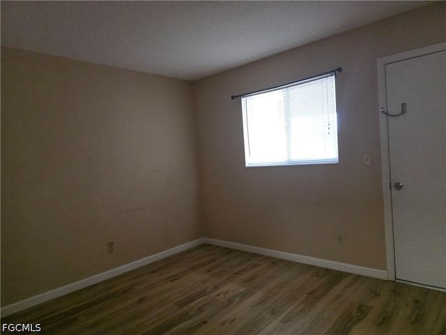 198 Joel BLVD 7, Lehigh Acres, FL 33936