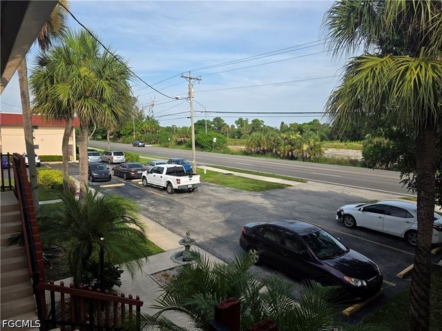 198 Joel BLVD 7, Lehigh Acres, FL 33936