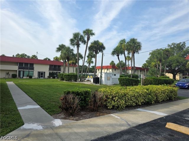 198 Joel BLVD 7, Lehigh Acres, FL 33936