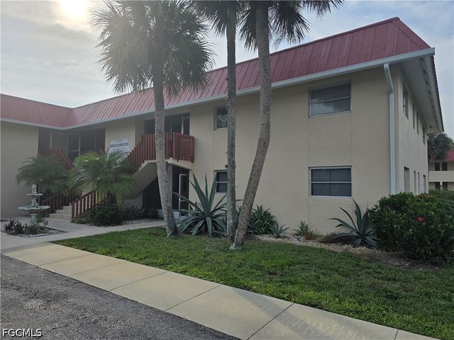 198 Joel BLVD 7, Lehigh Acres, FL 33936