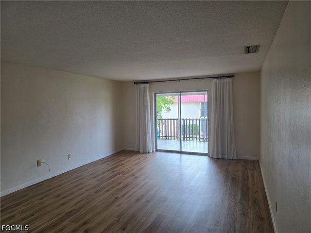 198 Joel BLVD 7, Lehigh Acres, FL 33936