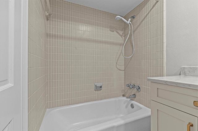 810 S WEST SHORE BOULEVARD, Tampa, FL 33609