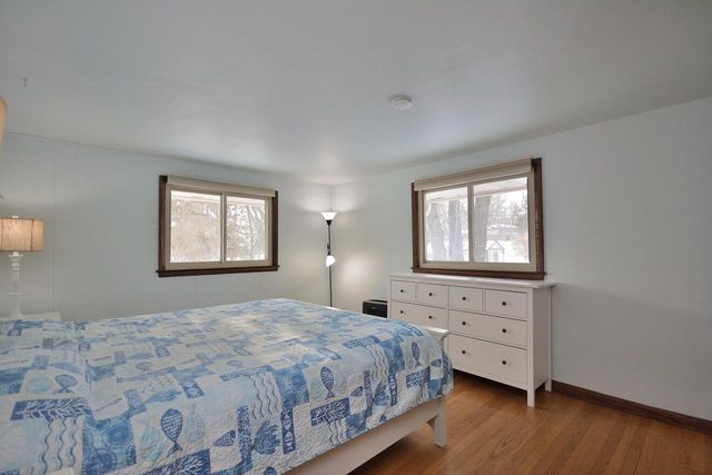 5005 S Menard DRIVE, New Berlin, WI 53151