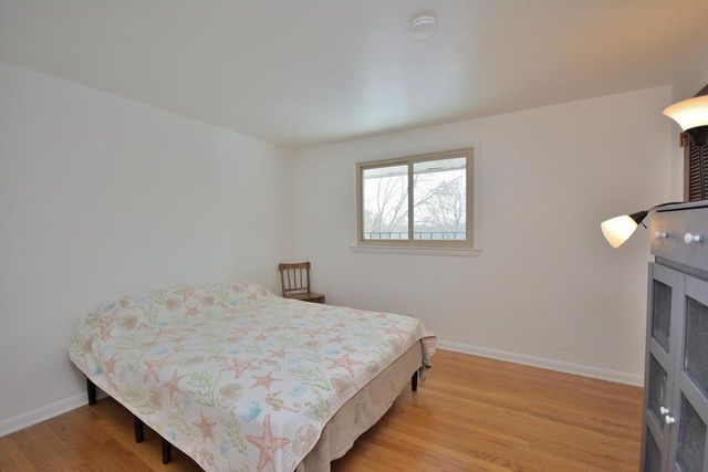 5005 S Menard DRIVE, New Berlin, WI 53151