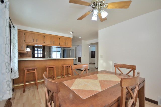 5005 S Menard DRIVE, New Berlin, WI 53151