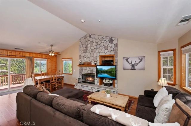 286 Birchwood, Lake Arrowhead, CA 92352