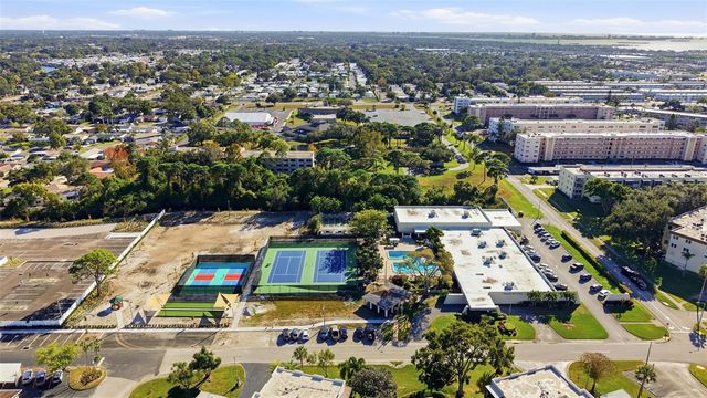 6188 80TH STREET N 310, St Petersburg, FL 33709