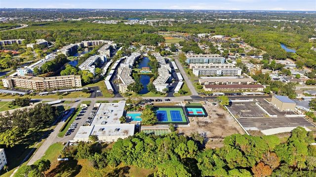 6188 80TH STREET N 310, St Petersburg, FL 33709