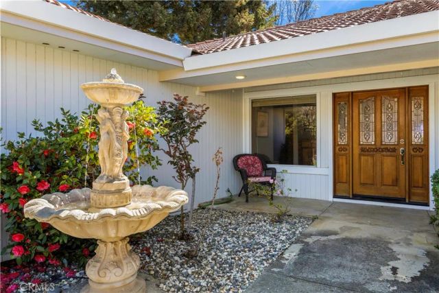 8581 Paradise Valley Boulevard, Lucerne, CA 95458