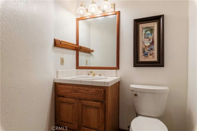 8581 Paradise Valley Boulevard, Lucerne, CA 95458