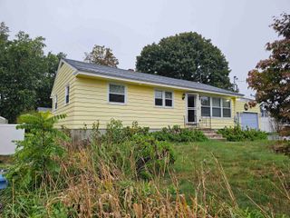 66 Broadway Avenue, Manchester, NH 03104