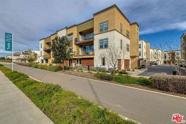 27405 Journey Place 305, Valencia, CA 91381