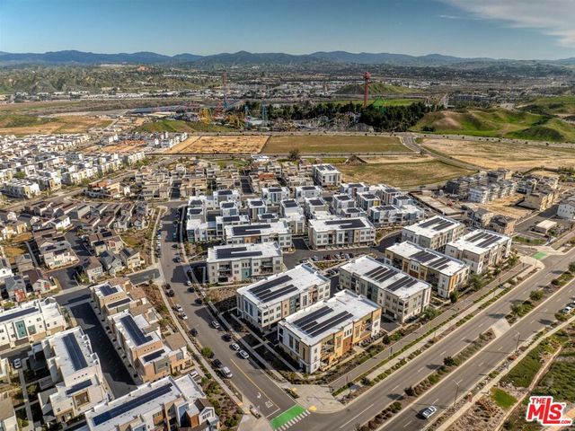 27405 Journey Place 305, Valencia, CA 91381