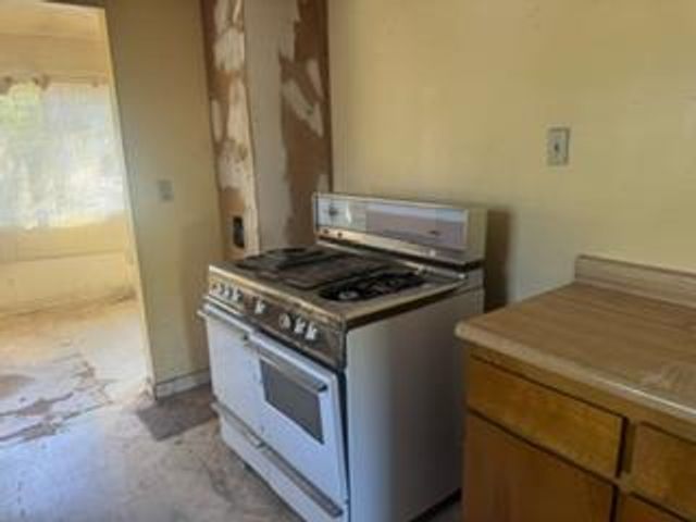 7665 Old Auburn Rd, Citrus Heights, CA 95610