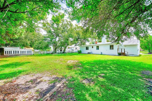 1222 SEMINOLE STREET, Clearwater, FL 33755