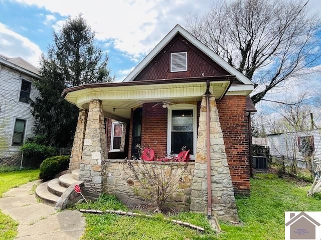 1227 S. 6th St., Paducah, KY 42003