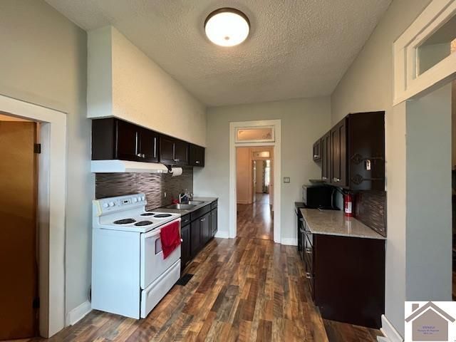 1227 S. 6th St., Paducah, KY 42003