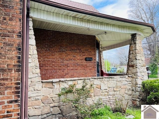 1227 S. 6th St., Paducah, KY 42003