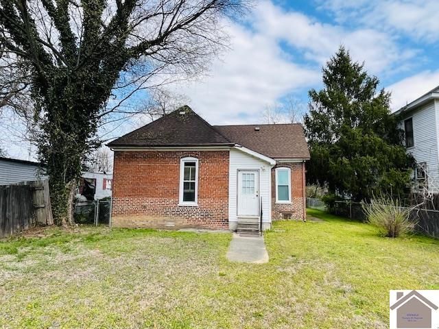 1227 S. 6th St., Paducah, KY 42003