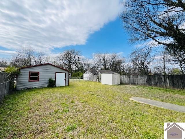 1227 S. 6th St., Paducah, KY 42003