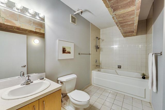 50 E 26th Street 220, Chicago, IL 60616