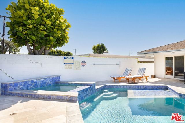 6430 S Sherbourne Drive, Los Angeles, CA 90056