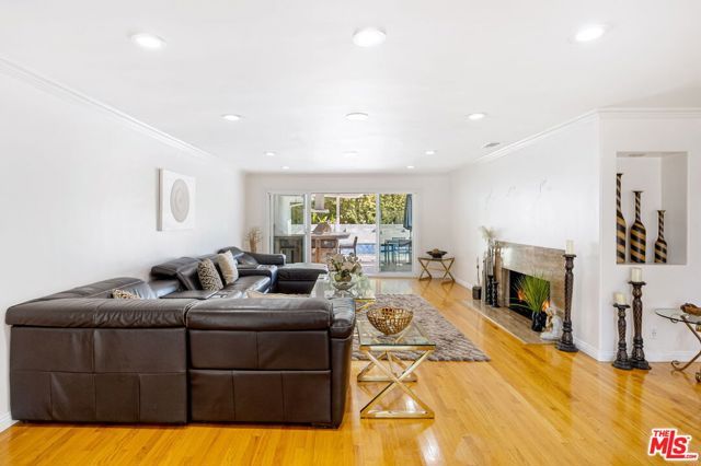 6430 S Sherbourne Drive, Los Angeles, CA 90056