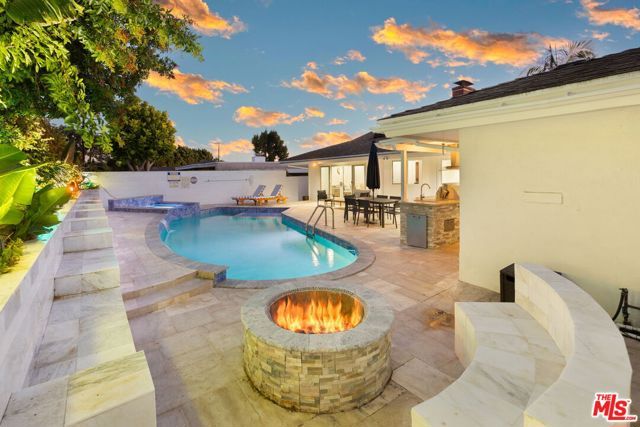 6430 S Sherbourne Drive, Los Angeles, CA 90056