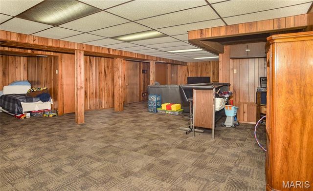 8 W Sunny Wood Court, St Peters, MO 63376