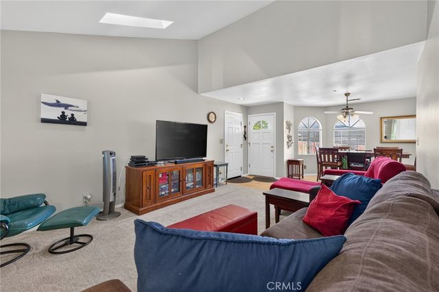300 W Laurel Avenue, Sierra Madre, CA 91024
