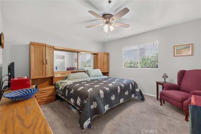300 W Laurel Avenue, Sierra Madre, CA 91024